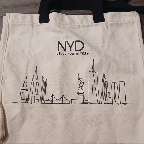 New York Dress Canvas Tote Bag - Cream and Black - Picture 1 of 5